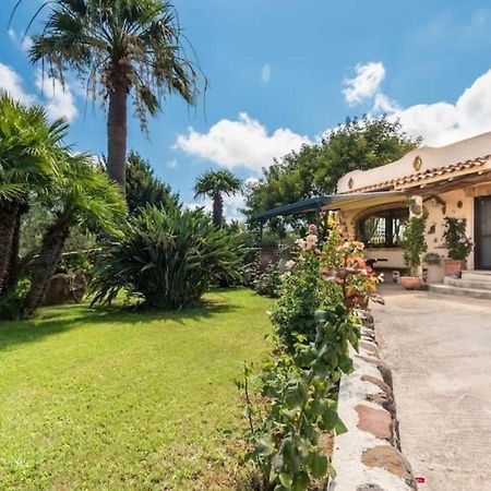 Villa Con Immenso Giardino Orosei Kültér fotó
