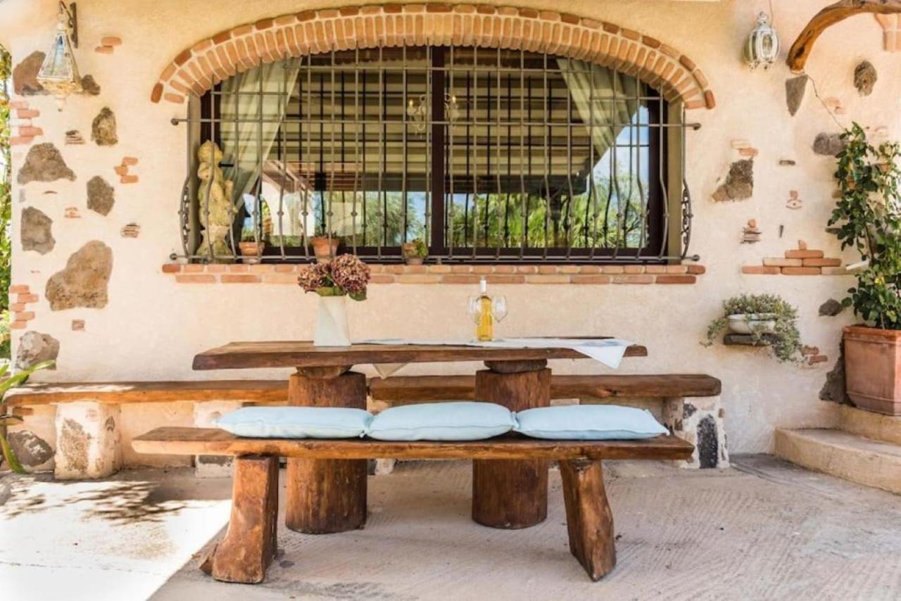 Villa Con Immenso Giardino Orosei Kültér fotó