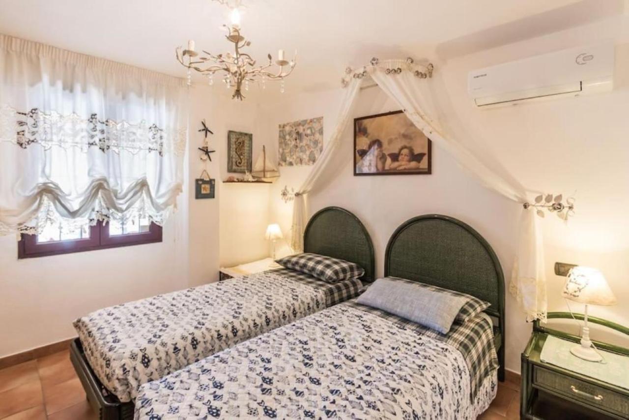 Villa Con Immenso Giardino Orosei Kültér fotó