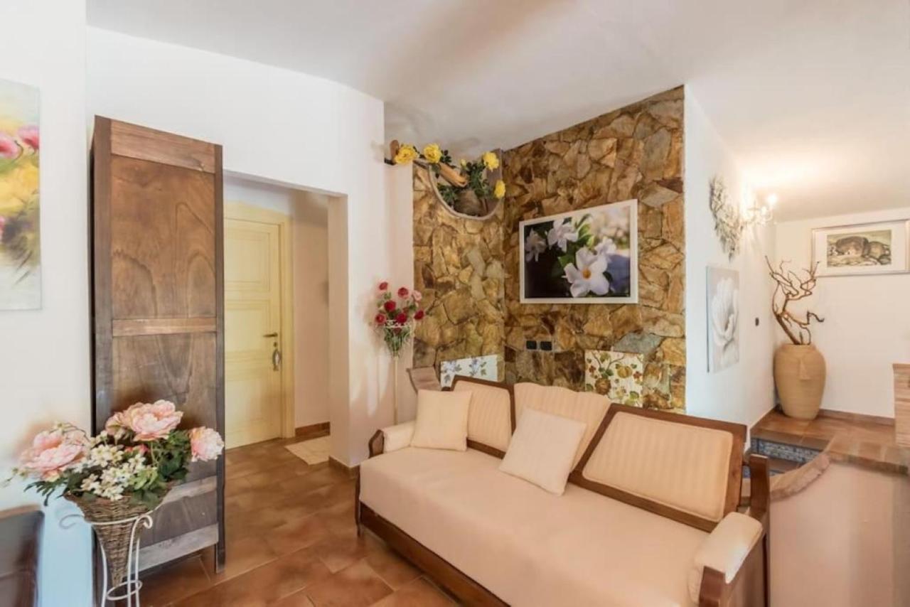 Villa Con Immenso Giardino Orosei Kültér fotó