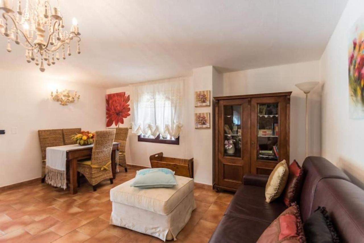 Villa Con Immenso Giardino Orosei Kültér fotó